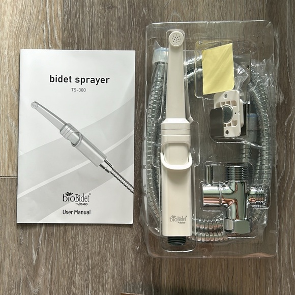 BioBidet by Bemis Bidet Sprayer - Picture 4 of 4